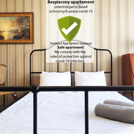Centrum Apartament Sedziego Świdnica Exteriér fotografie