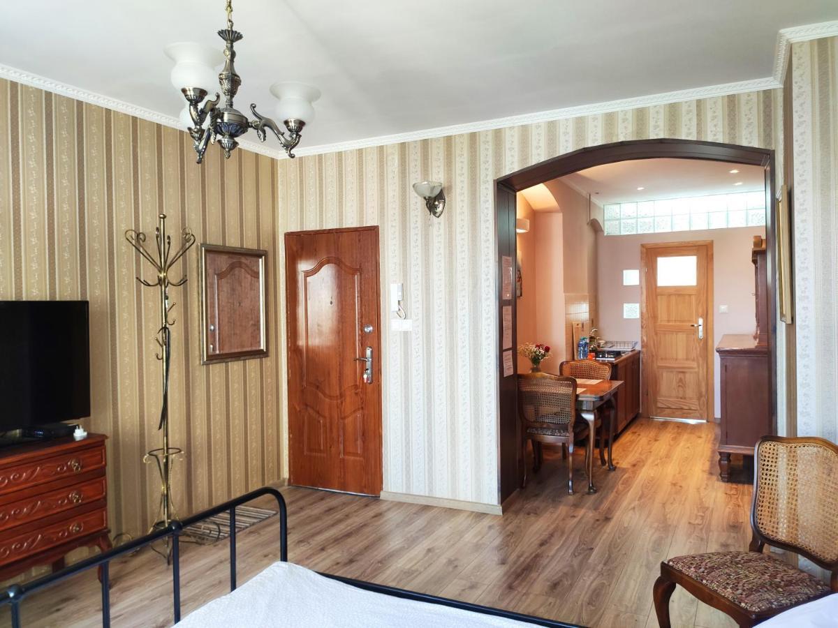 Centrum Apartament Sedziego Świdnica Exteriér fotografie