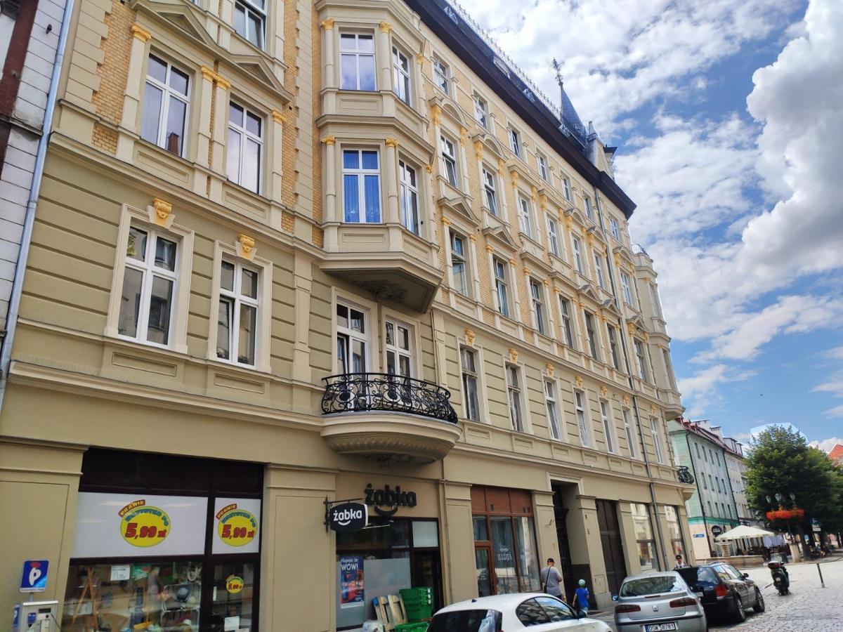 Centrum Apartament Sedziego Świdnica Exteriér fotografie